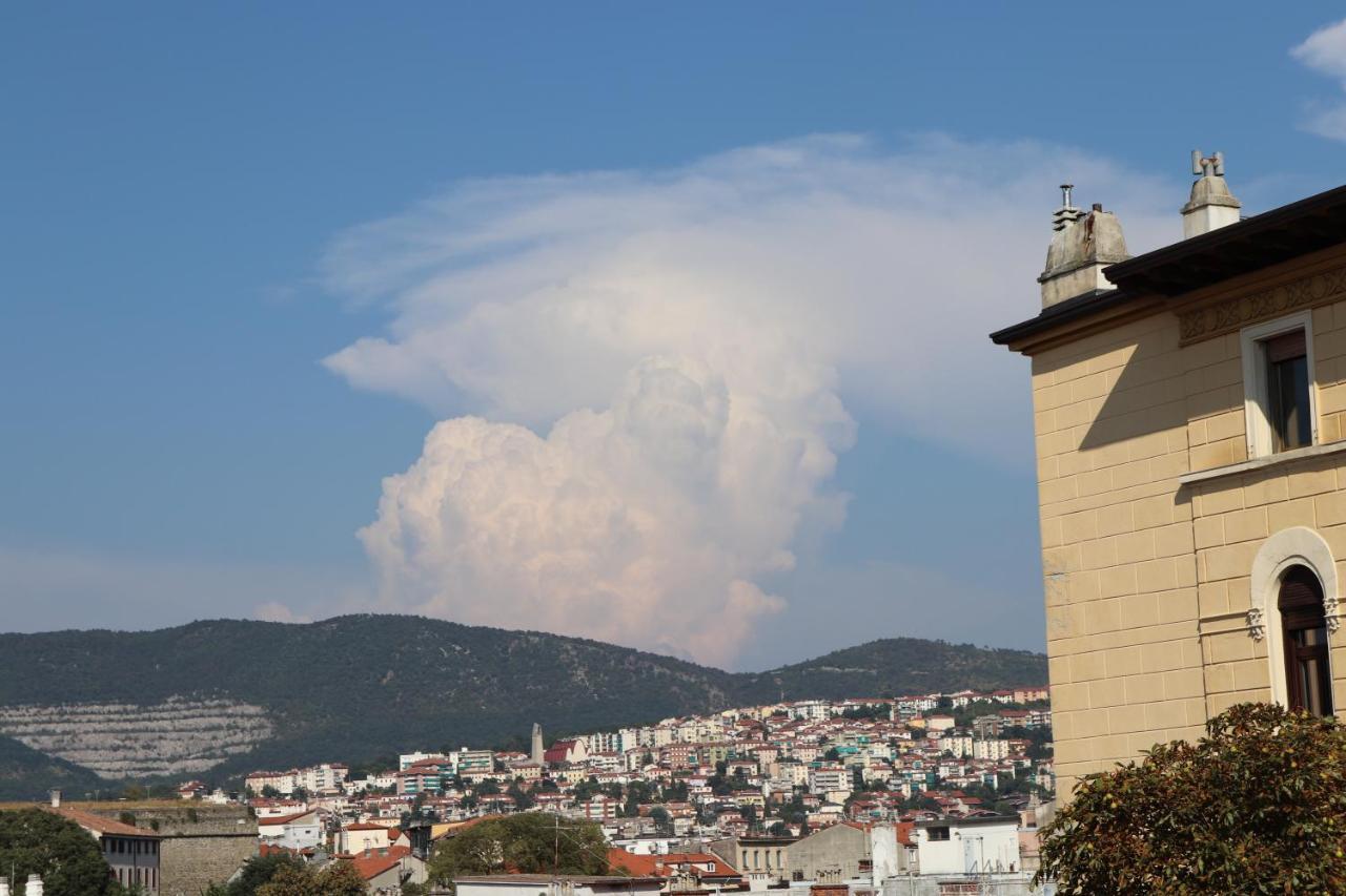 Ir Panoramic Apartment Trieste Luaran gambar
